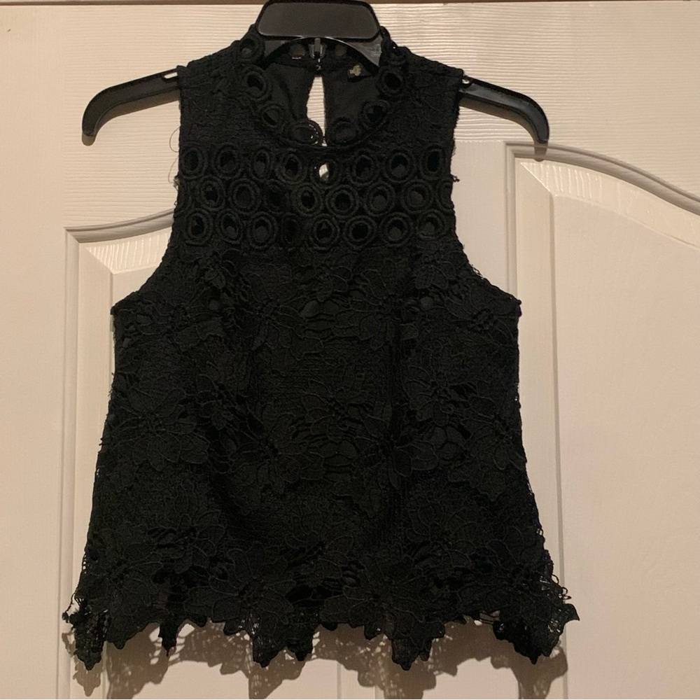 Women’s Iris Lace Blouse